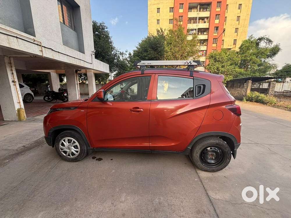 Mahindra 2017 Car Available