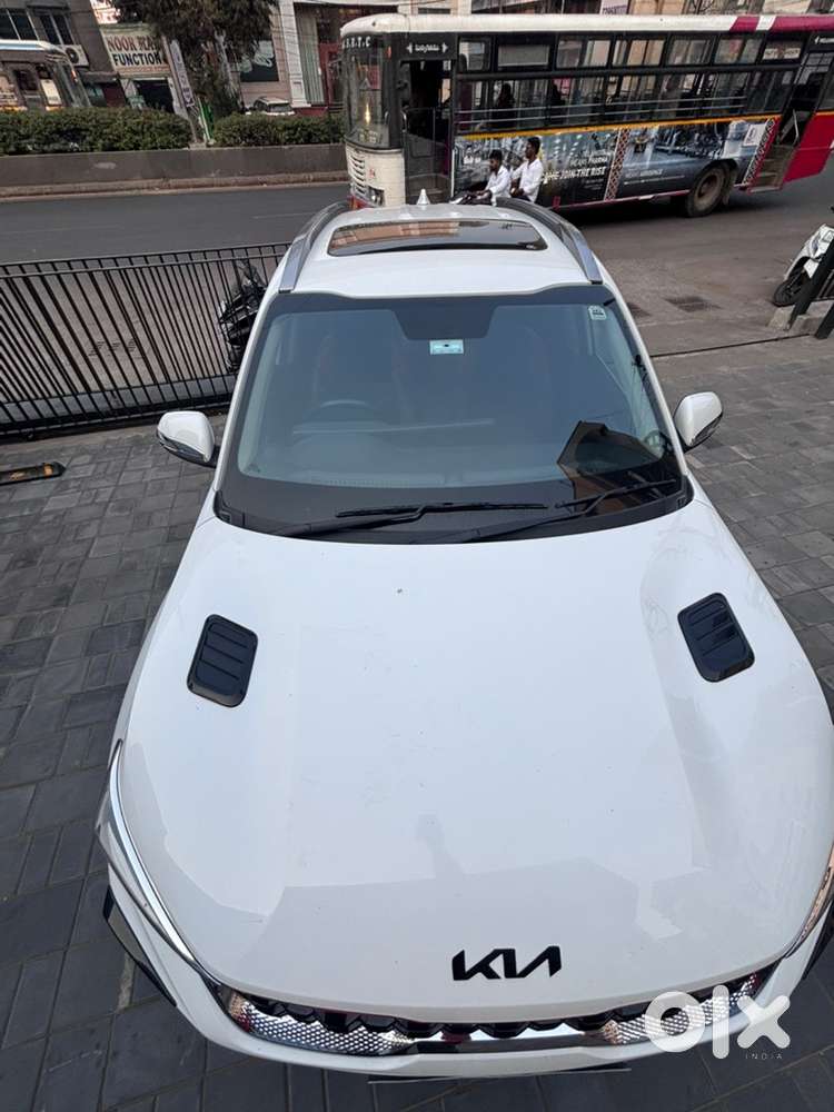 Kia Sonet Petrol 2022