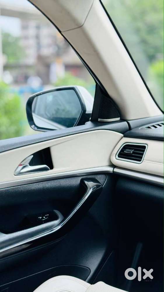 Mahindra Xuv700, 2022, Diesel