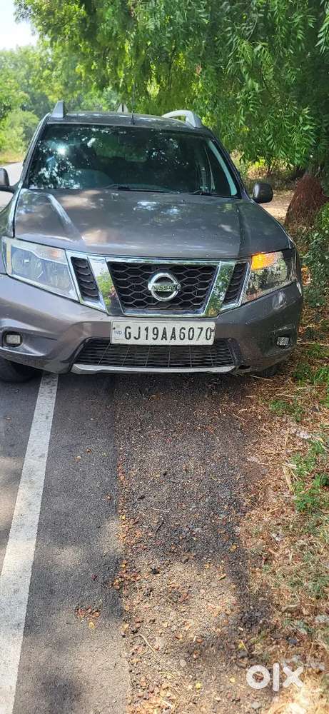 Nissan Terrano 2014 Diesel 100000 Km Driven
