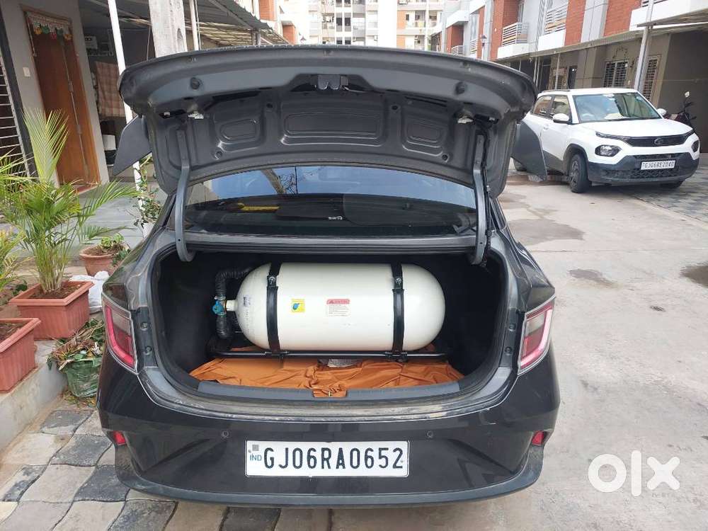 Year:08/2024 Model: Top Model Cng Aura Selling Point:1st Owner