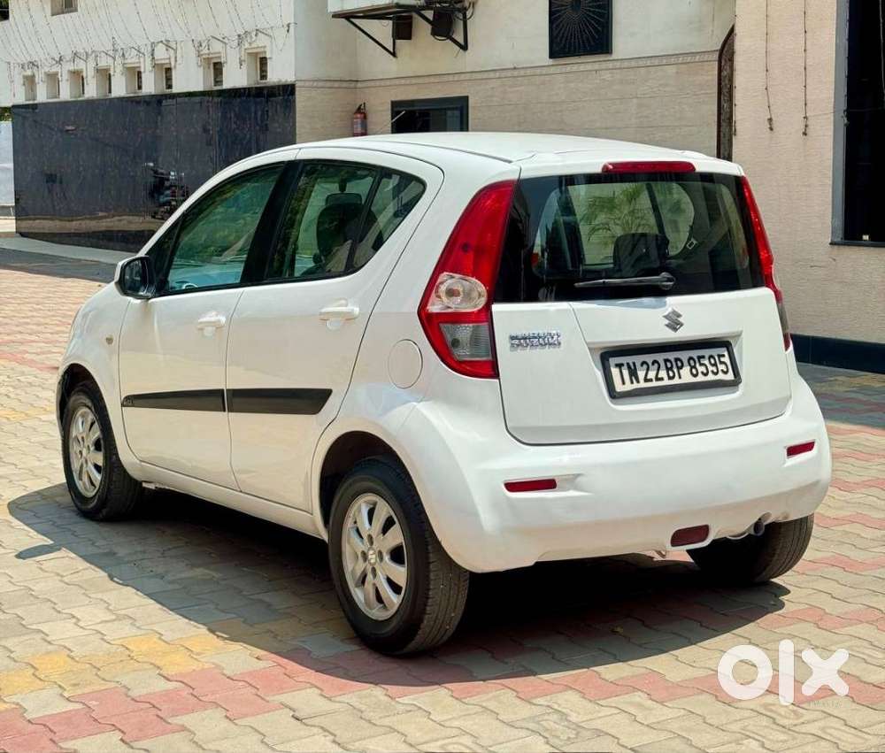 Maruti Suzuki Ritz Zxi, 2011, Petrol