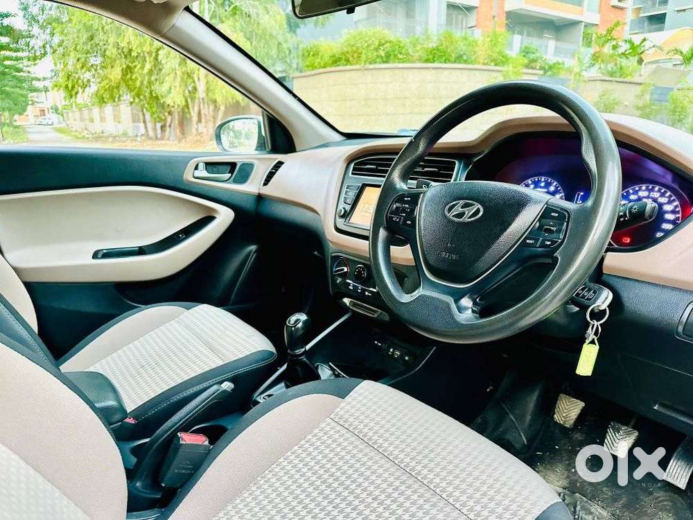 Hyundai I20 Sportz Plus, 2020, Petrol