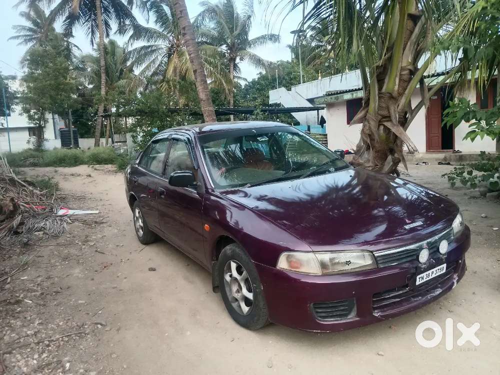 Mitsubishi Lancer Glxd 2000