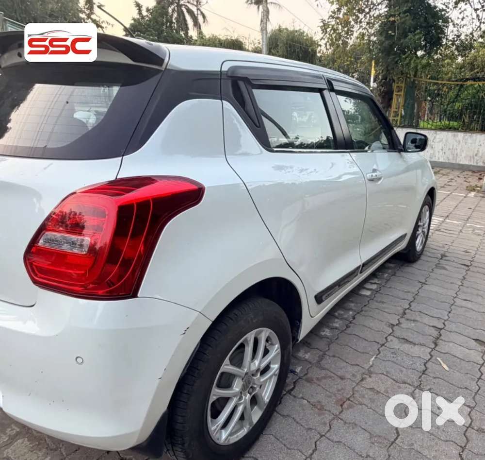 Maruti Suzuki Swift 1.3 Zxi, 2021, Petrol
