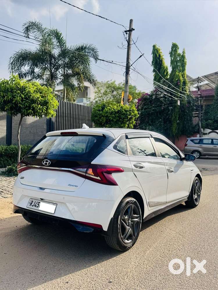 Hyundai I20 Sportz 1.2 Ivt, 2021, Petrol