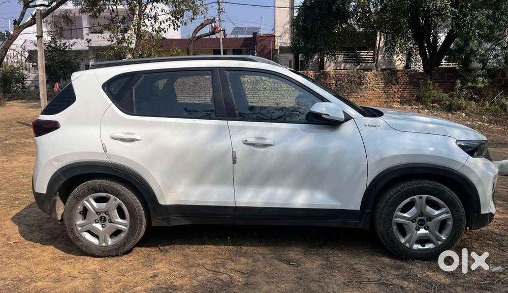 Kia Sonet 2020  Htk+ Dual Clutch Transmision Petrol  Just Like New