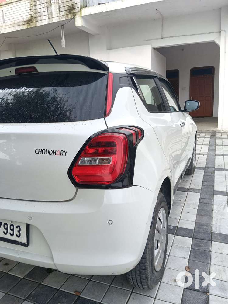 Maruti Suzuki Swift Lxi Optional-o, 2022, Petrol