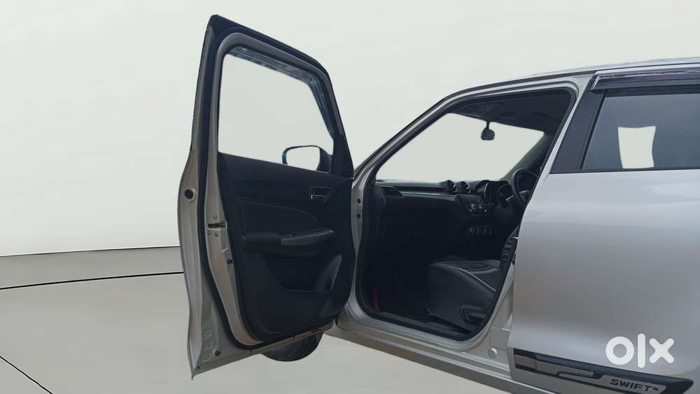 Maruti Suzuki Swift 1.3 Zxi, 2020, Petrol