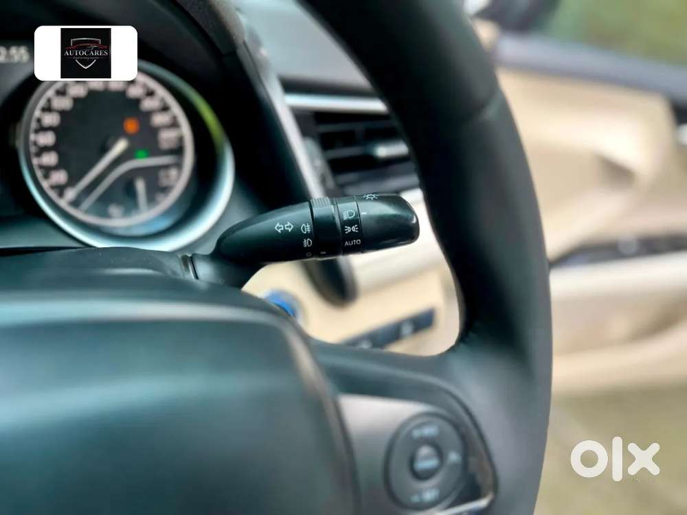 Toyota Camry Hybrid, 2021, Petrol