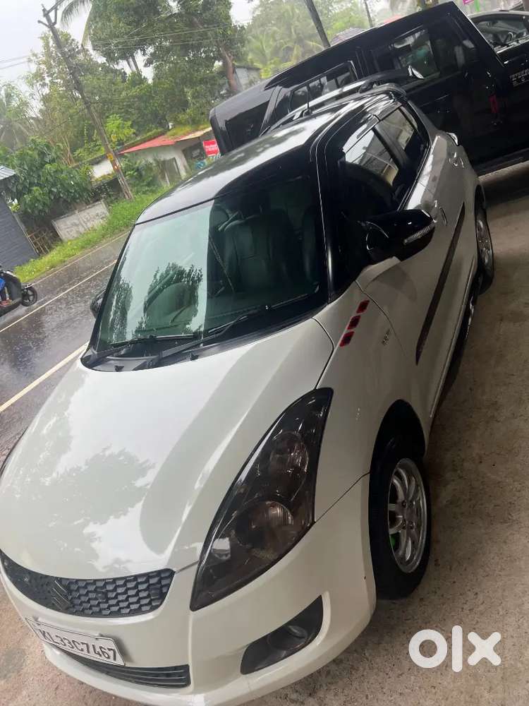 Maruti Suzuki Swift 2012