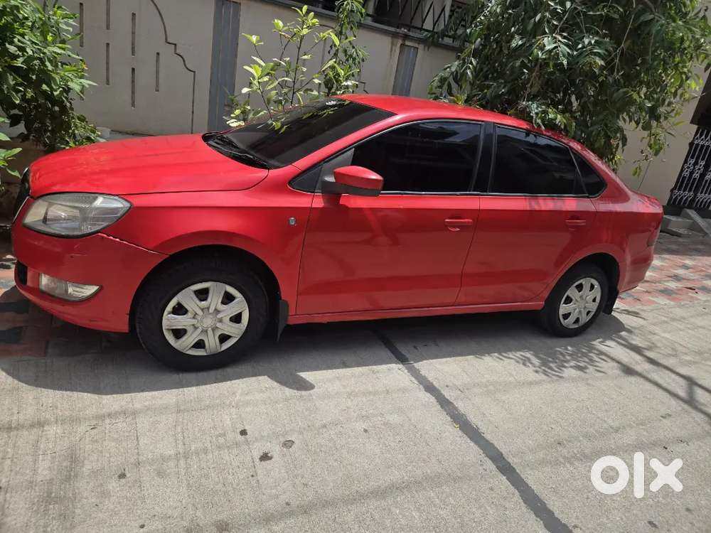 Skoda Rapid Elegance Tdi 2012