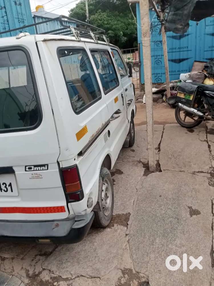 Maruti Suzuki Omni 2008