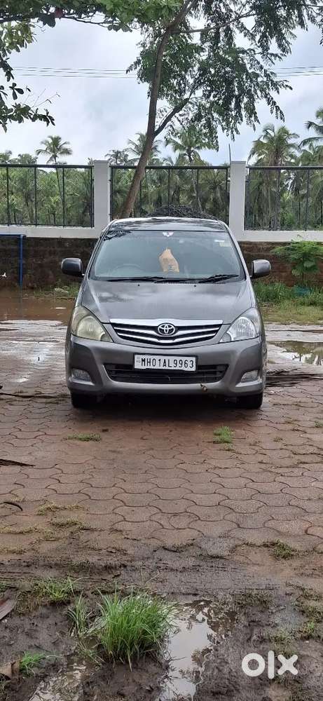 Toyota Innova Diesel 2010 Year