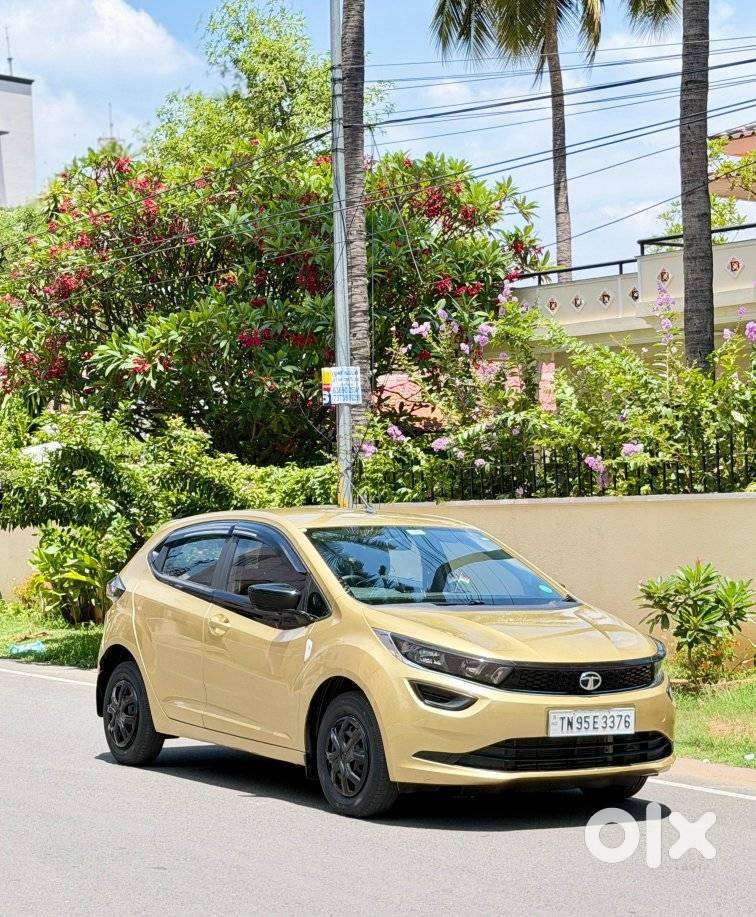 Tata Altroz 1.2 Xe, 2020, Petrol