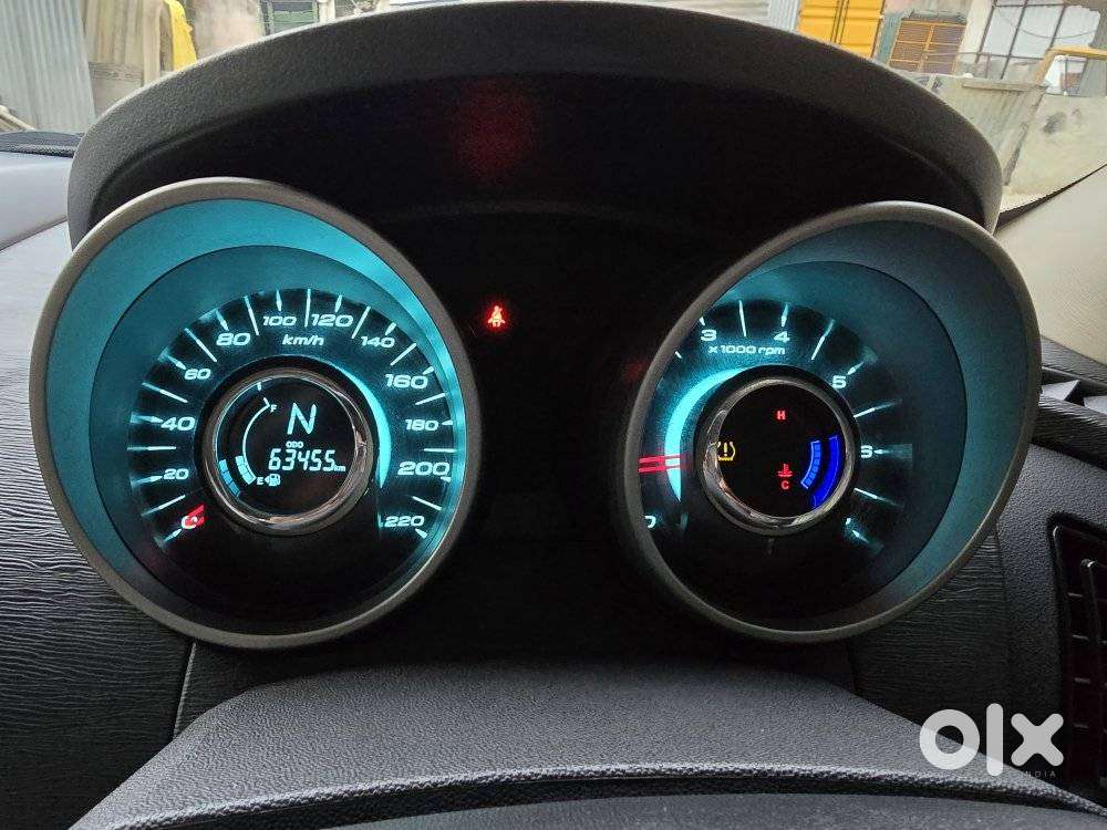 Mahindra Xuv500 W8, 2016, Diesel