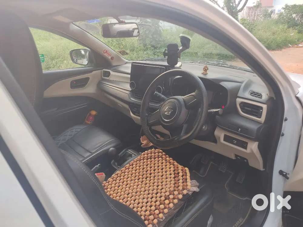 Maruti Suzuki Dzire 2025