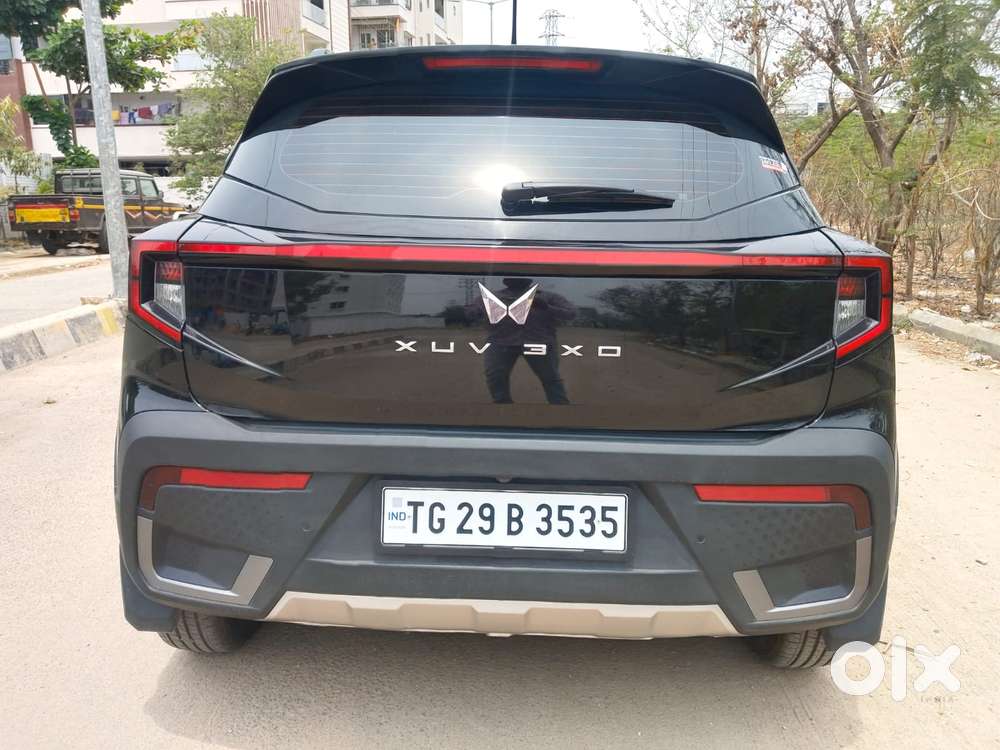 Mahindra Xuv 3xo Ax5 1.5 Diesel Autoshift Plus, 2025, Diesel