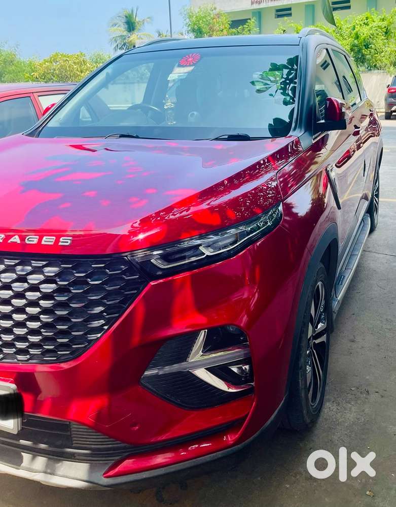 Mg Hector Plus 2022, 1.5 Cvt Sharp Top Variant