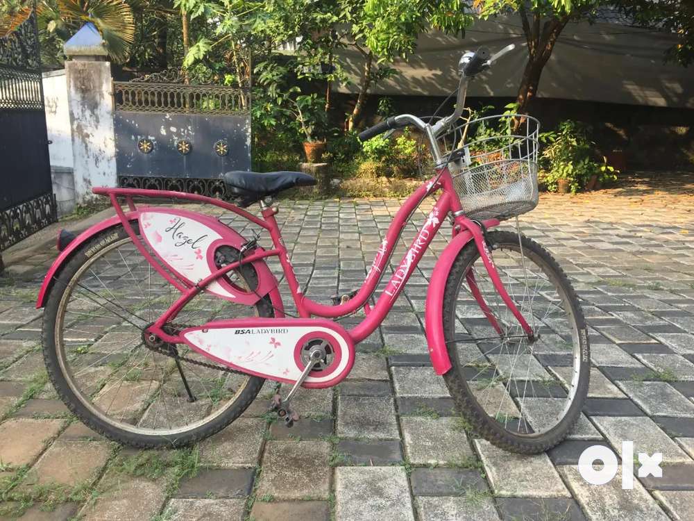 Lady bird cheap cycle in olx