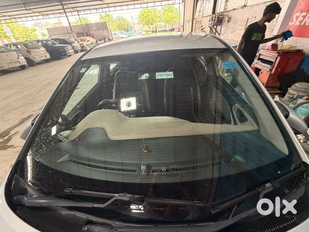 Hyundai Elite I20 - 2018 - 76000 Broker Excuses