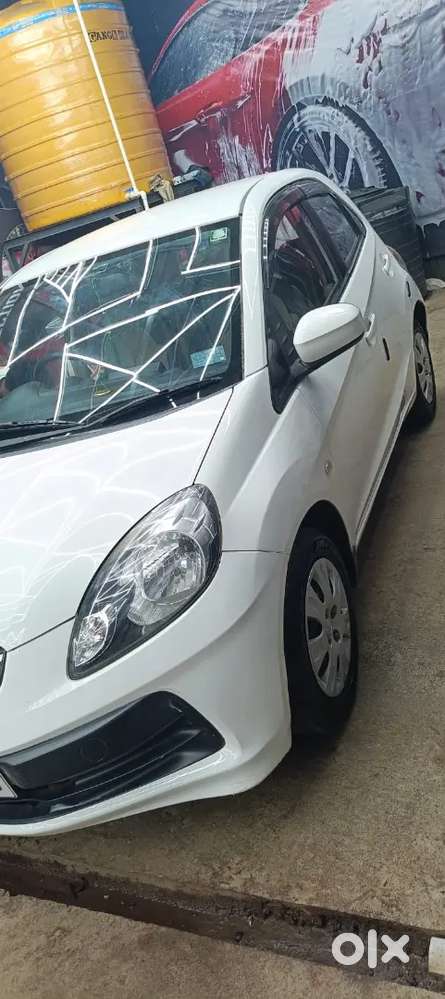 Honda Brio 2013 Petrol Car