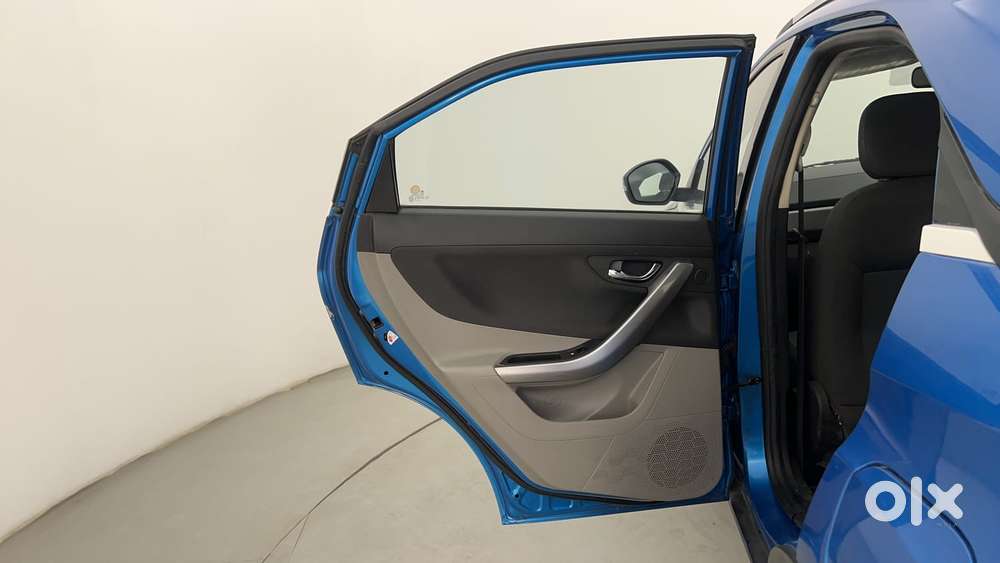 Tata Nexon 1.2 Revotron Xz Plus, 2018, Petrol