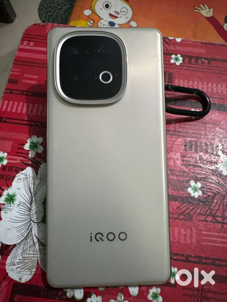 Iqoo neo 10 5G alpine white