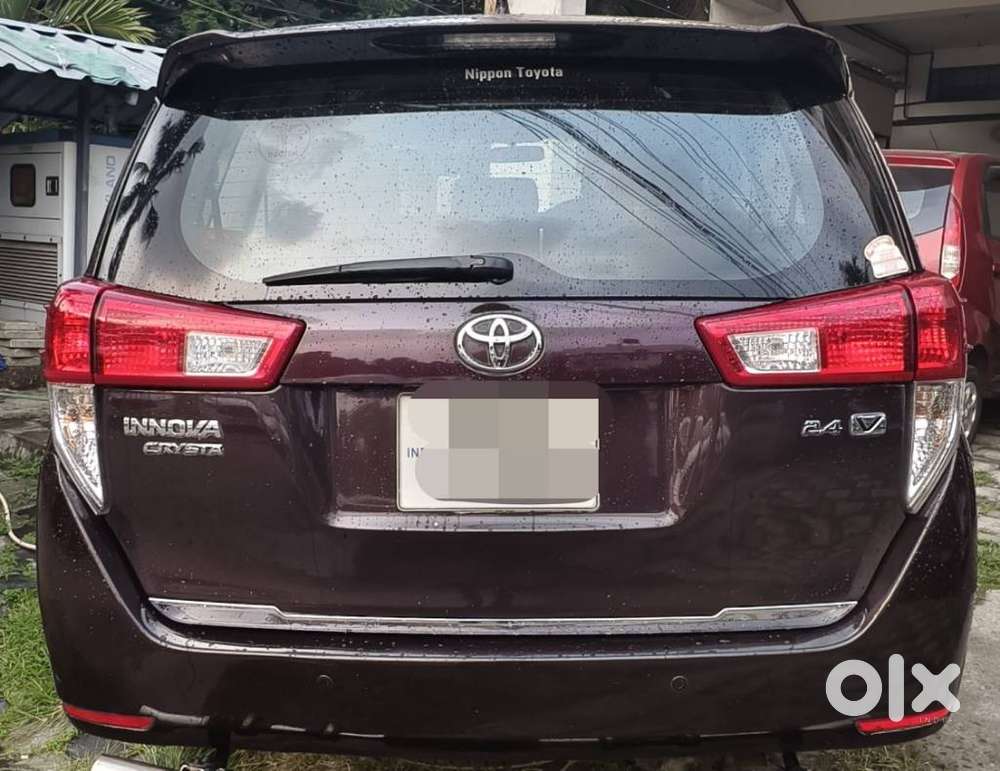 Toyota Innova Crysta 2.4 V, 2016, Diesel