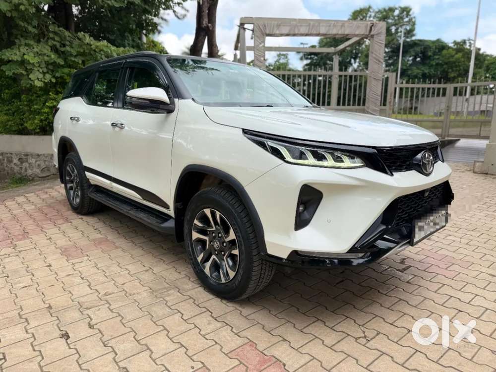 Toyota Fortuner Legender, 2022, Diesel