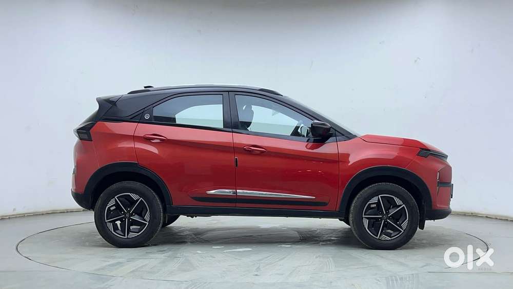 Tata Nexon Fearless Plus S 1.2 Revotron Petrol 6mt Dt, 2023, Petrol