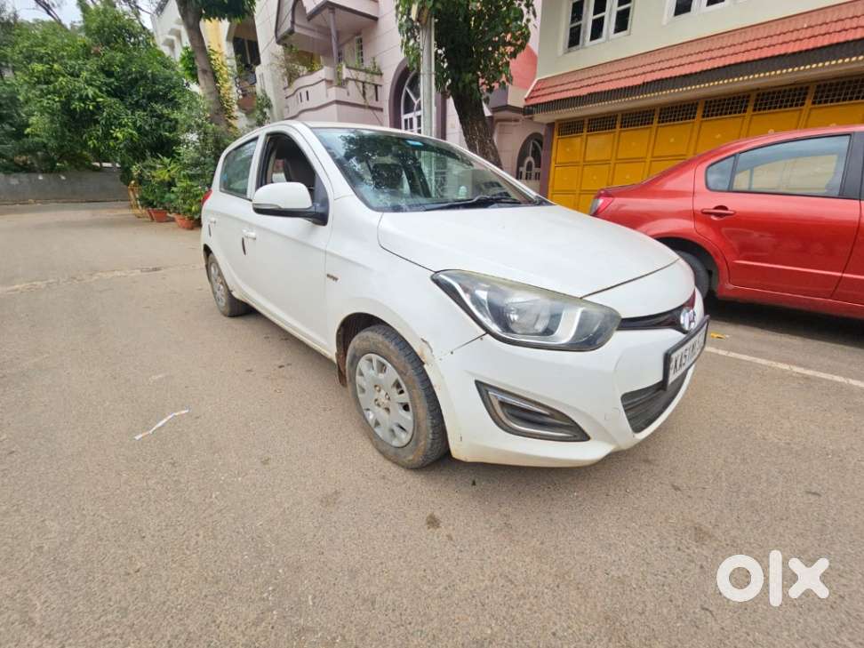 Hyundai I20 Magna Plus, 2014, Petrol