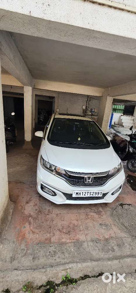 Non-negotiable - Honda Jazz 2021 Petrol 9920 Km Driven