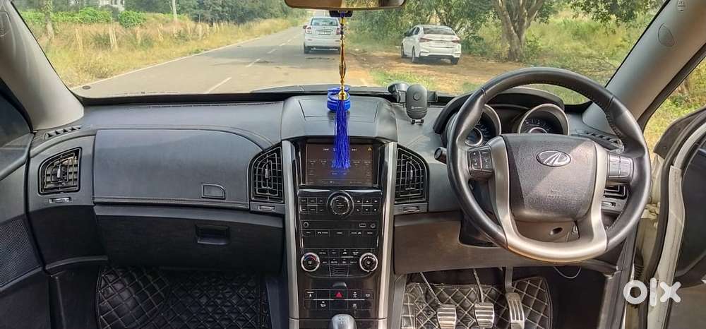 Mahindra Xuv500 W11 Option, 2019, Diesel