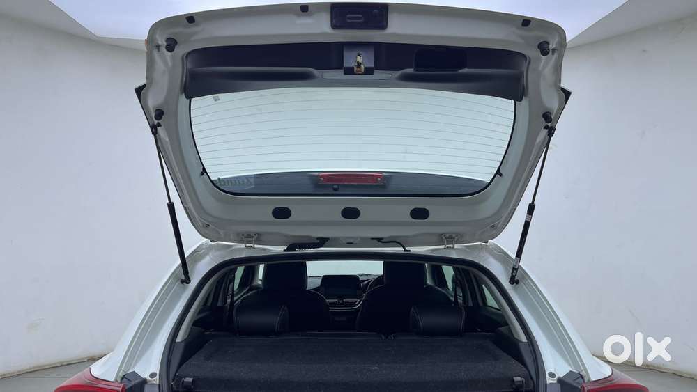 Maruti Suzuki Baleno 1.2 Alpha At, 2023, Petrol