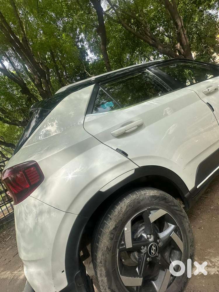 Hyundai Venue Petrol 2019