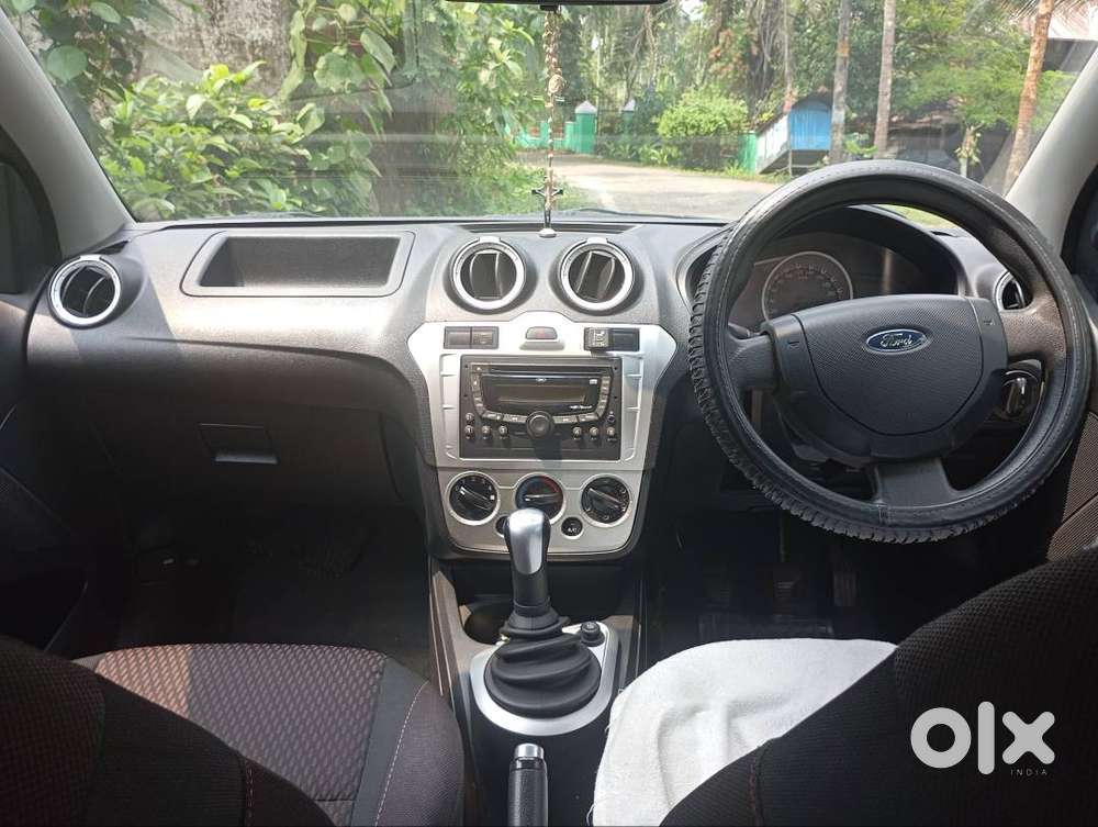 Ford Figo 2010 Cng & Hybrids Well Maintained