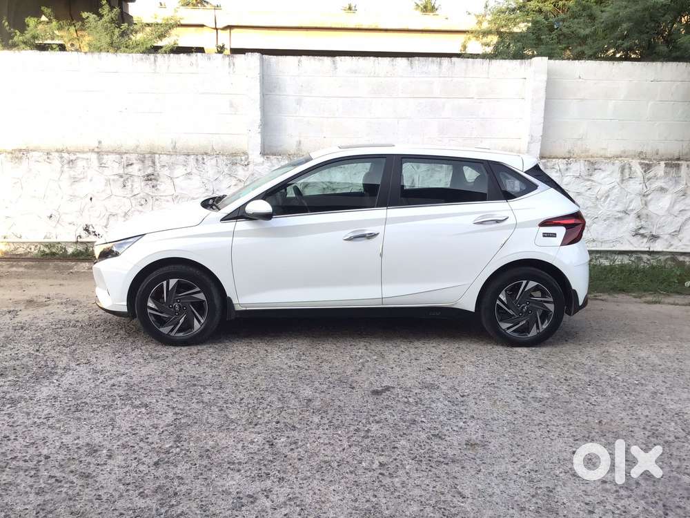 Hyundai I20 Asta (o) 1.0 Turbo Dct, 2022, Petrol