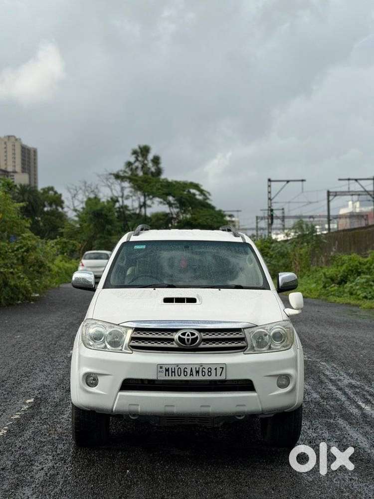 Toyota Fortuner 3.0 4x4 Manual, 2010, Diesel