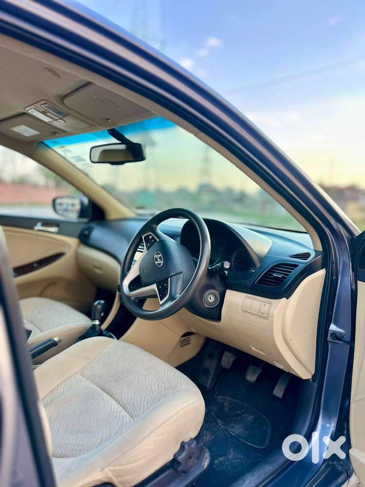 Hyundai Verna Fluidic 1.6 Vtvt Sx, 2014, Petrol