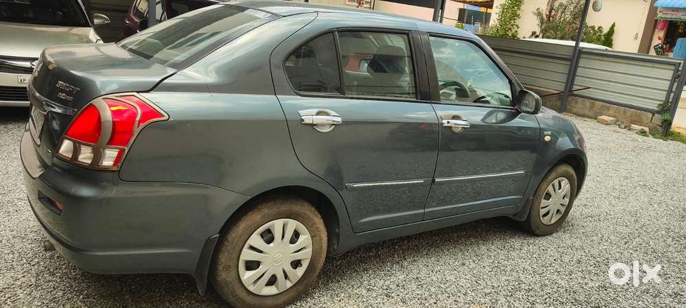 Maruti Suzuki Swift Dzire Vdi Bsiv, 2011, Petrol