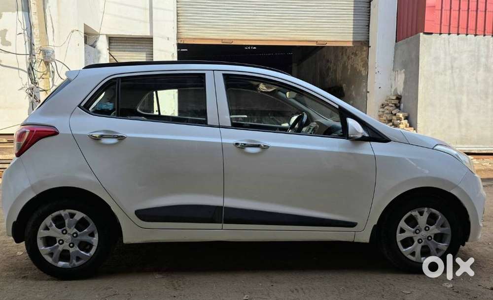 Hyundai Grand I10 Sportz O 1.2, 2014, Petrol