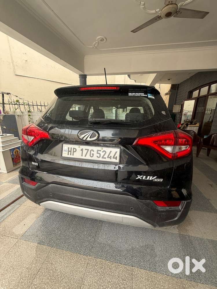 Mahindra Xuv300 2022 Diesel 46501 Km Driven