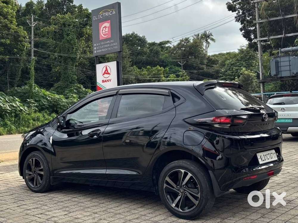 Tata Nexon Amt Xza Plus, 2022, Petrol