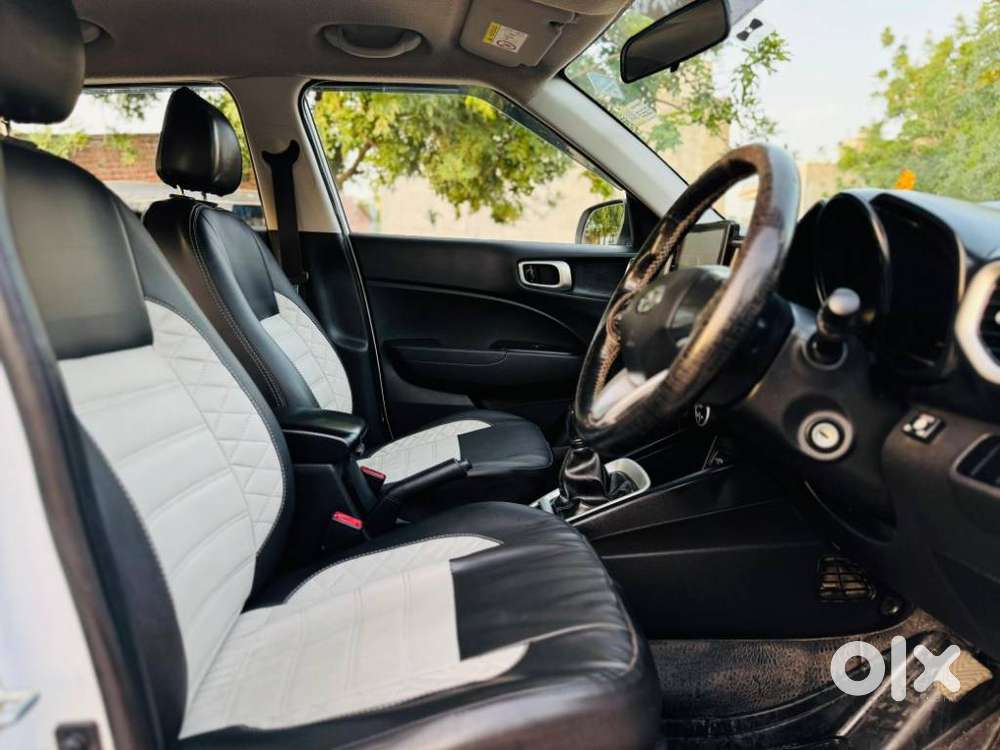 Hyundai Venue S Plus Mt 1.2 Kappa, 2021, Cng & Hybrids