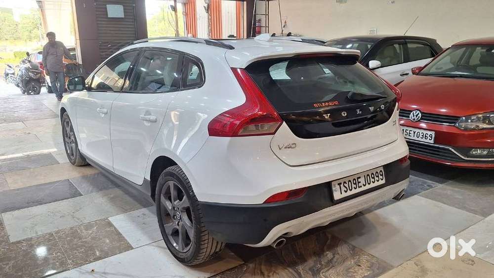 Volvo V40 Cross Country D3, 2015, Diesel