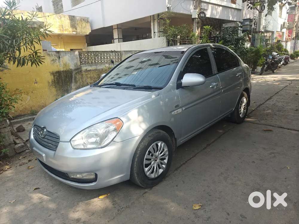Hyundai Verna 2008 Petrol 116000 Km Driven.. New Look