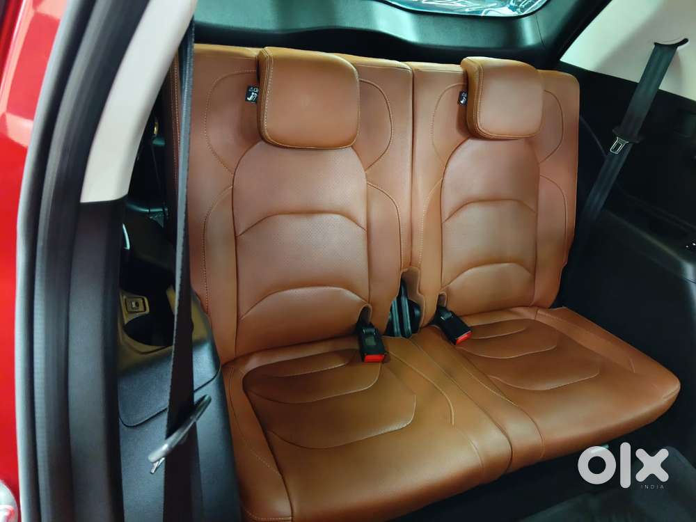 Mg Hector Plus Sharp Pro 1.5 Turbo Petrol Cvt 7 Str, 2022, Petrol