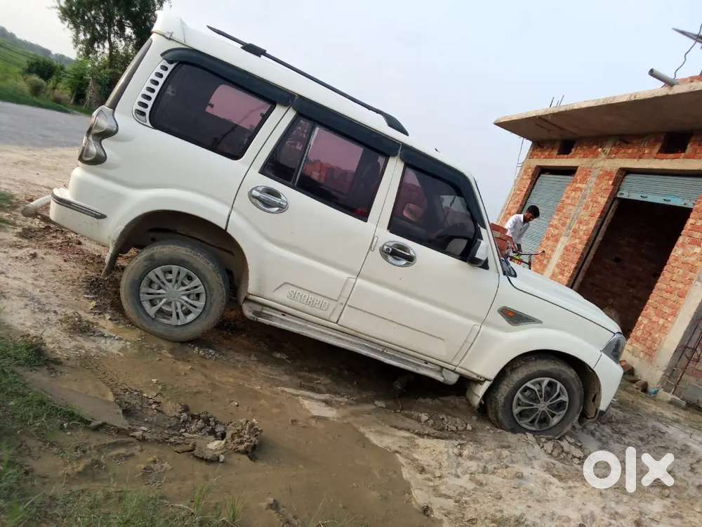 Mahindra Scorpio Vlx Diesel 2014