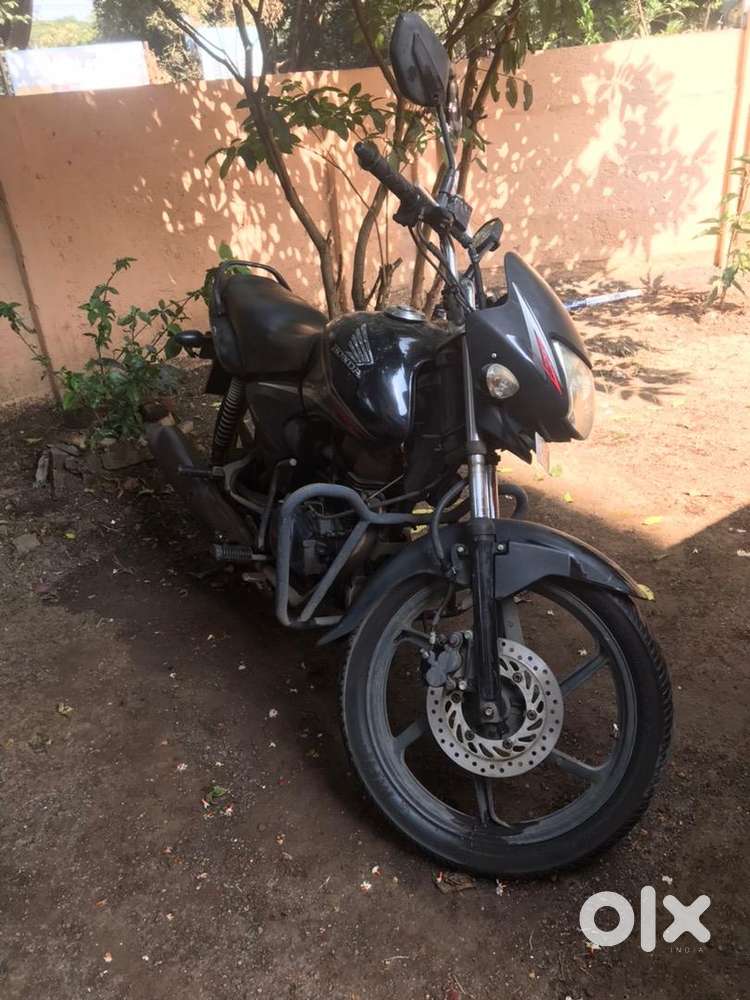 Excellent condition CB Shine 125 (with disc brake) Motorcycles